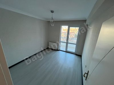 OKUL CAD. 1 SOKAK MESAFEDE İÇİ YAPILI FIRSAT DAİRE — fotoğraf 6