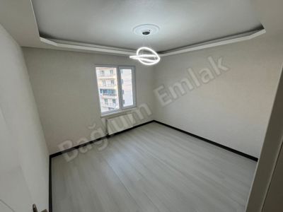 OKUL CAD. 1 SOKAK MESAFEDE İÇİ YAPILI FIRSAT DAİRE — fotoğraf 9